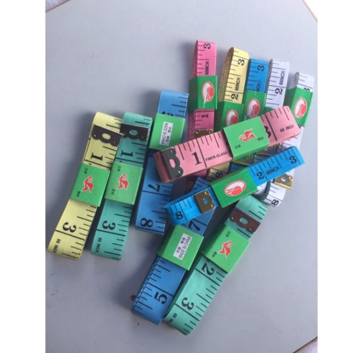 Thước dây thước dài 1 mét 5 có 2 loại bảng to và bảng nhỏ màu ngẫu nhiên