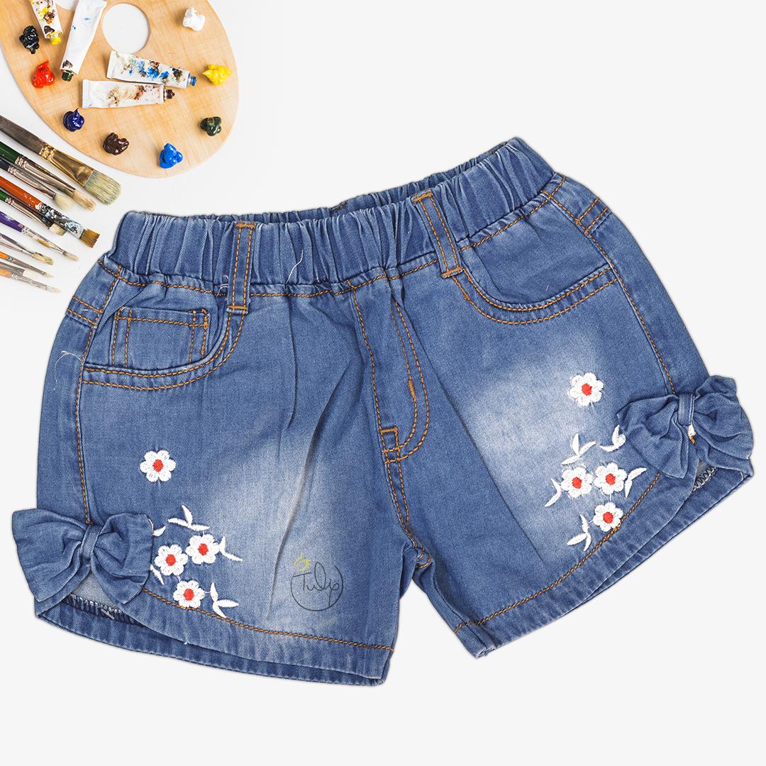 Quần short jean thêu hoa cho bé gái