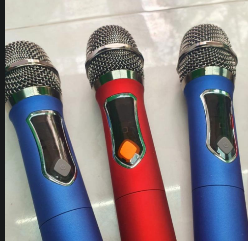 2 MICRO CAF 109 kim loại TRANG KARAOKE KHÔNG DÂY mic mạch thao máy