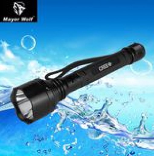 Đèn Bin- Den Bin Sieu Sang- Đèn Pin Chiếu  Sáng Sạc Điện Cầm Tay S015- KAW-D8  Thiết Kế Vỏ Nhôm Nguyên Khối, Sơn Chống Gỉ, Pin Cực Trâu, Chiếu Cực Xa, Chống Thấm Nước