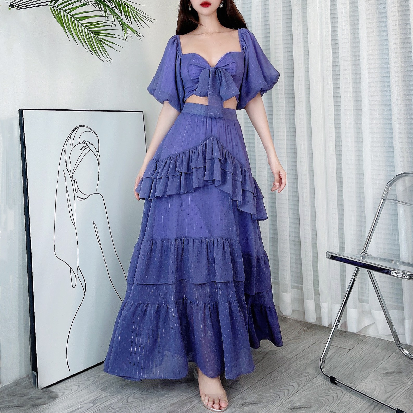 Set váy áo croptop kèm chân váy voan bi tầng mimix cc6240