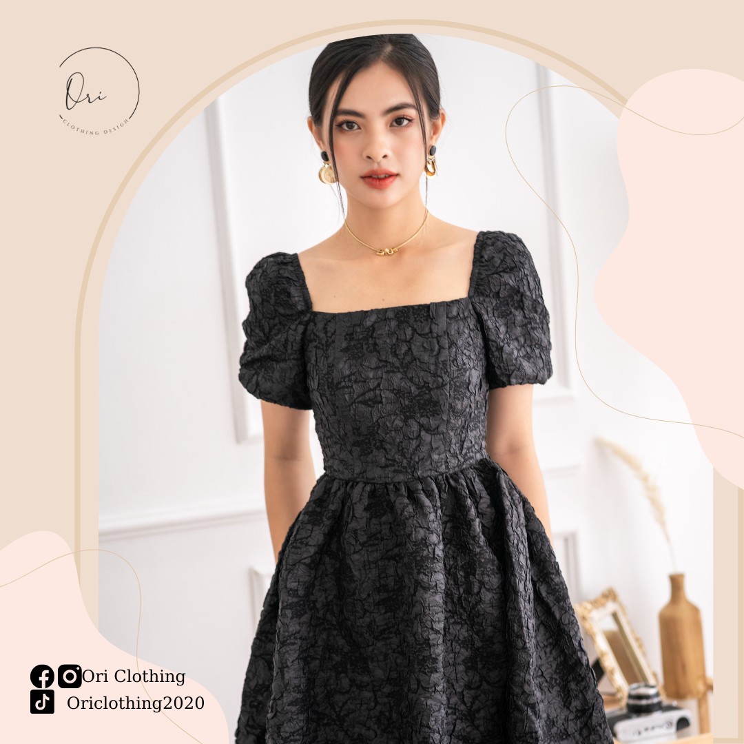 Váy nàng thơ, vải gấm Tapta nền hoa cao cấp, thiết kế tay phồng, dáng xòe, thích hợp mặc đi tiệc, sinh nhật, sự kiện, đi biển