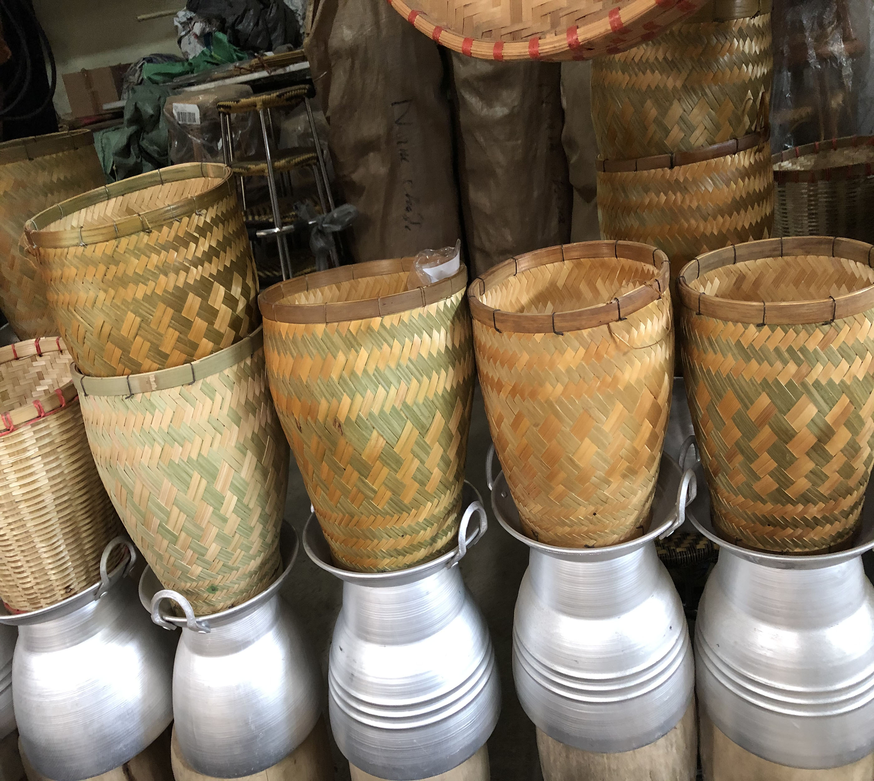 ComBo Trõ Đồ Xôi Gồm 1 Nồi 1 Trõ Và 1 Ếp Khẩu Từ 2- 4 Kg Gạo