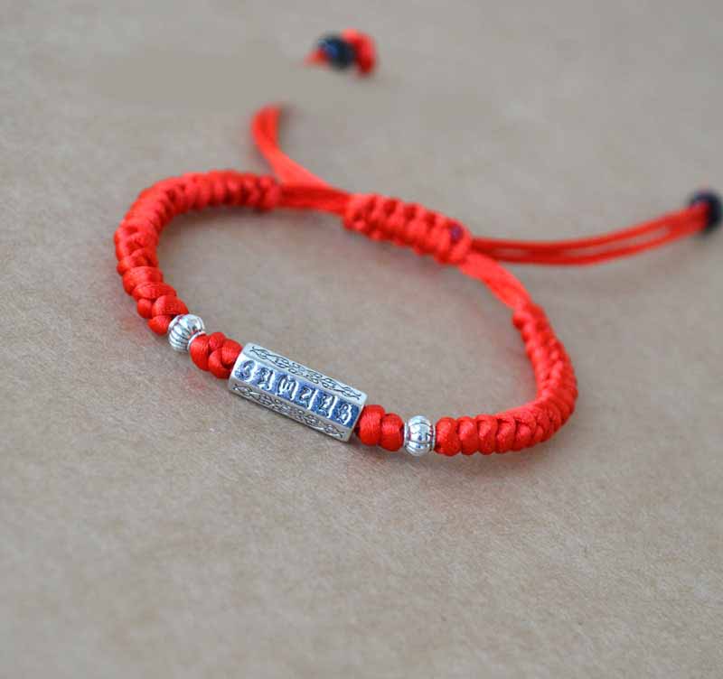 Vòng tay charm bạc um-mani pad me hum hộ bình an