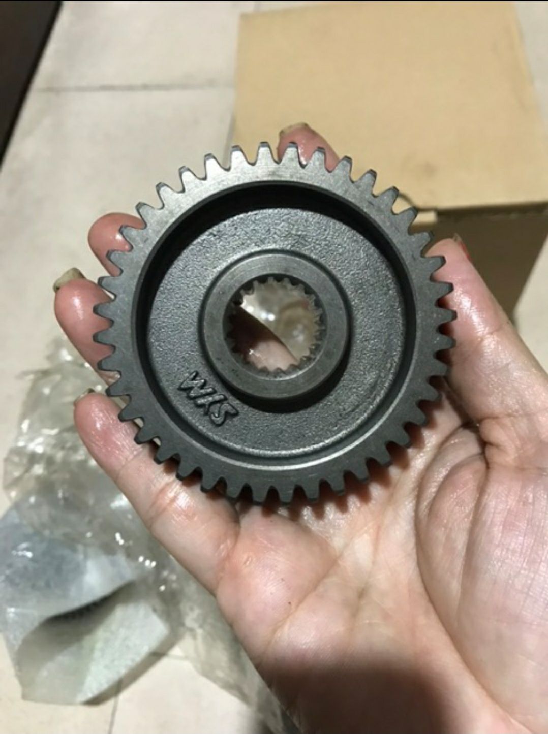 Bộ nhông hú xe Attila Hãng