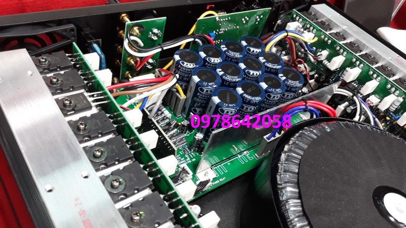 Cục đẩy 2 kênh TD Acoustic LA-850 SA