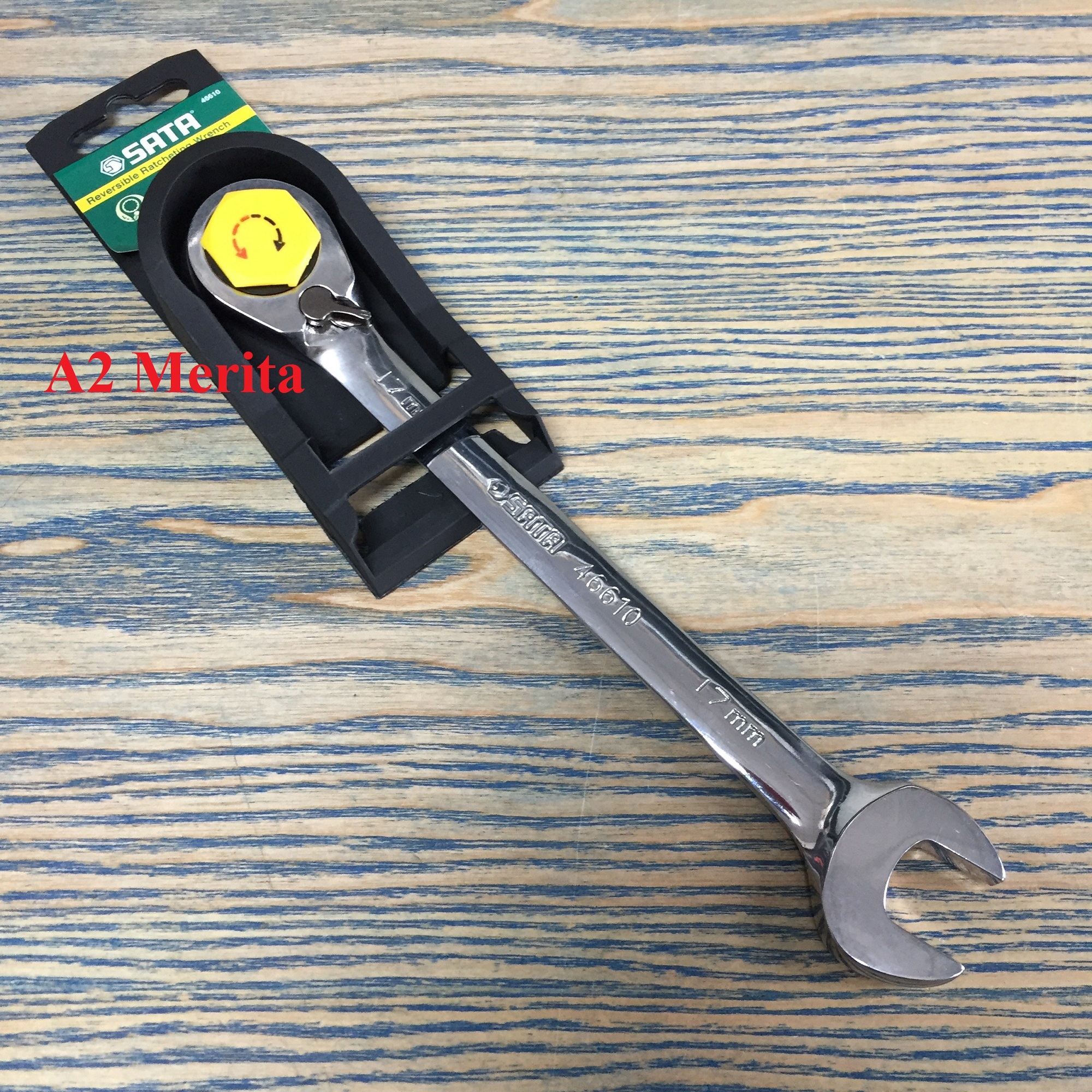 Cờ lê vòng miệng tự động đảo chiều 17mm Sata 46610