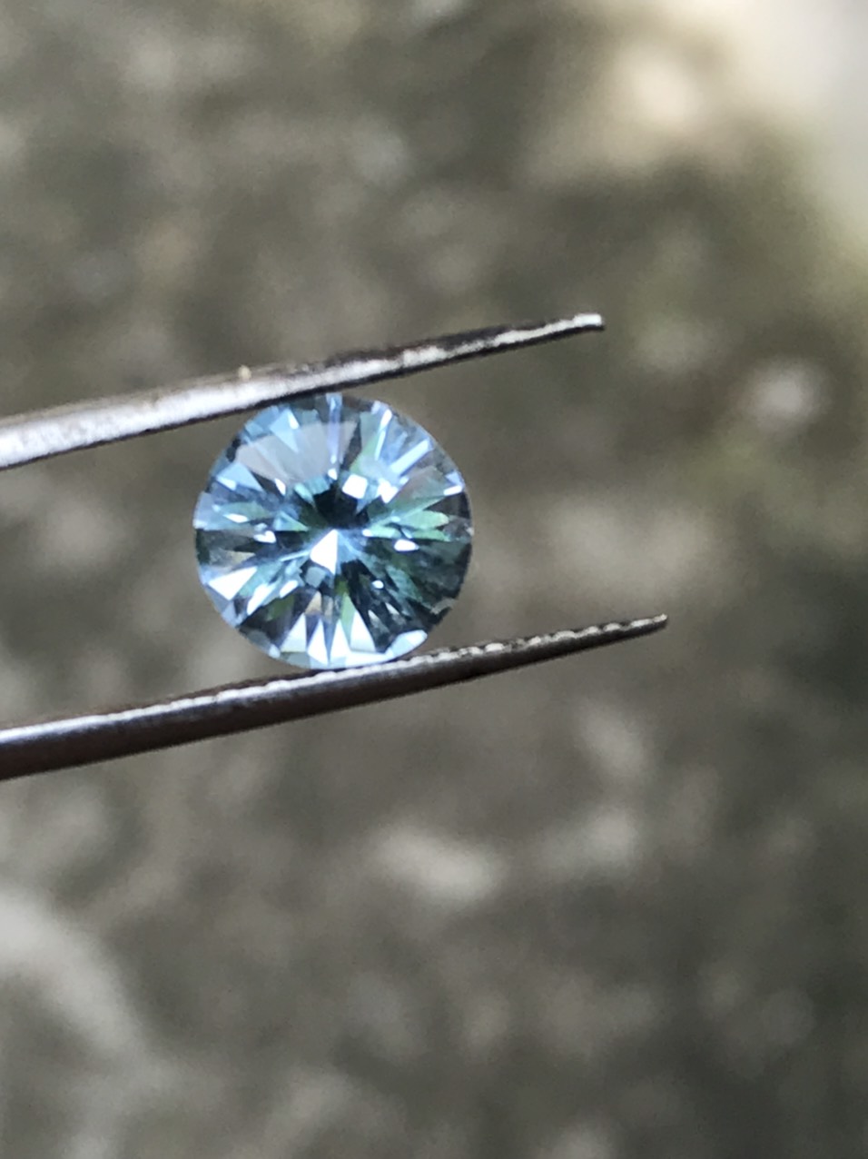 [HCM]ĐÁ TOPAZ TỰ NHIÊN KT 8 MM ( màu xanh )