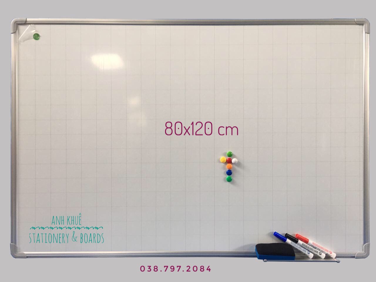Bảng từ trắng Hàn Quốc 80 x 120cm (Tặng bút lông, bông lau, nam châm dính bảng)