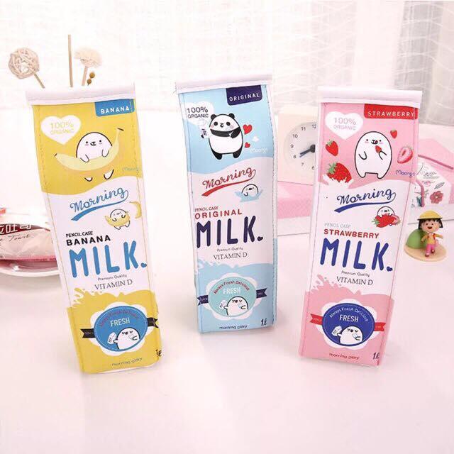 [HCM]Bóp viết  MILK + tặng kèm 1 tấm Sticker cảm xúc