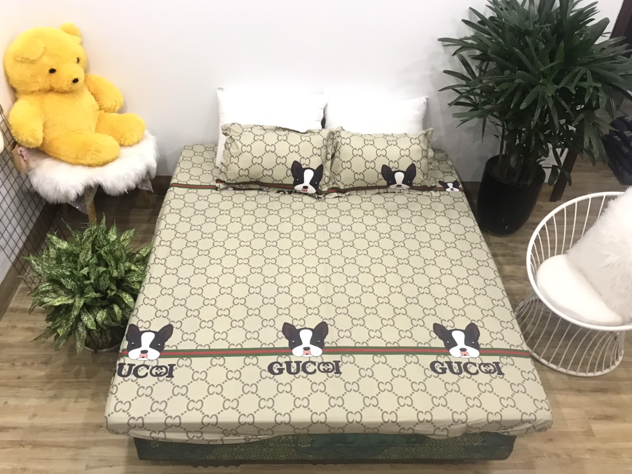 Set ga gối cotton poly mẫu chó gucci p14