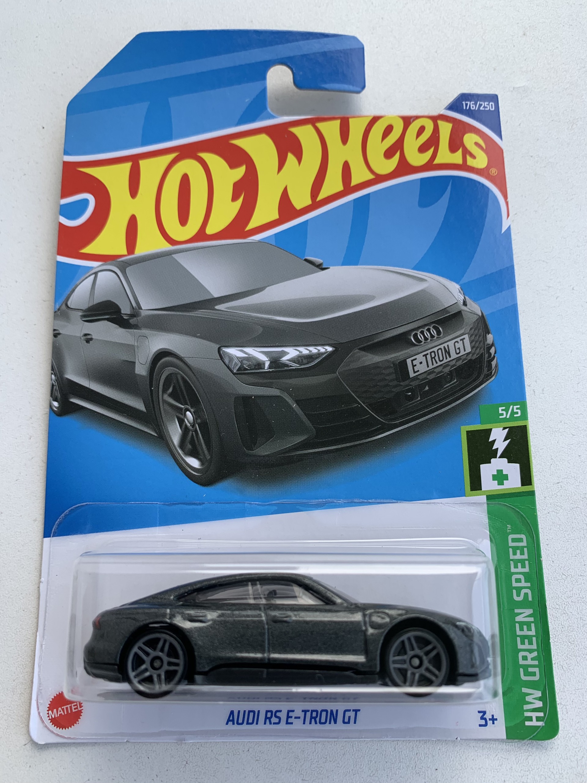 Hot wheels audi rs e-tron gt
