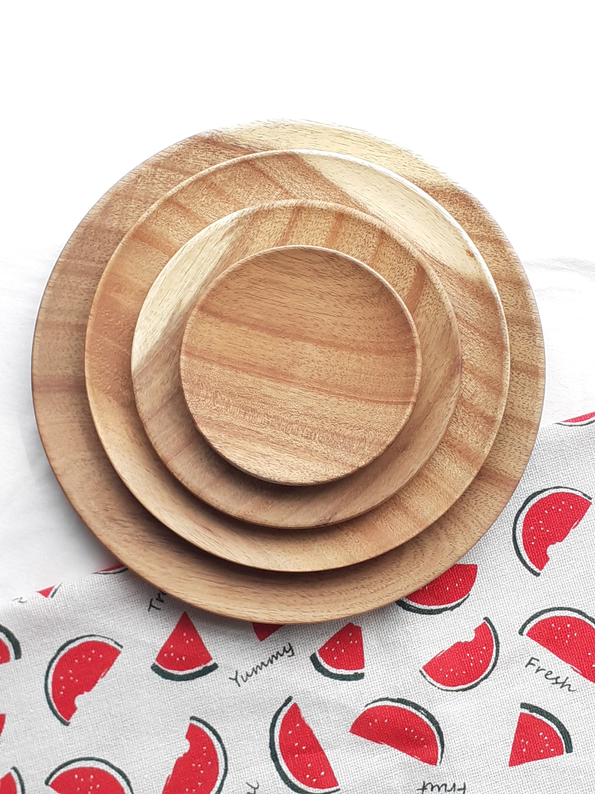 Đĩa gỗ tròn đựng, trà bánh, hoa quả, đồ ăn