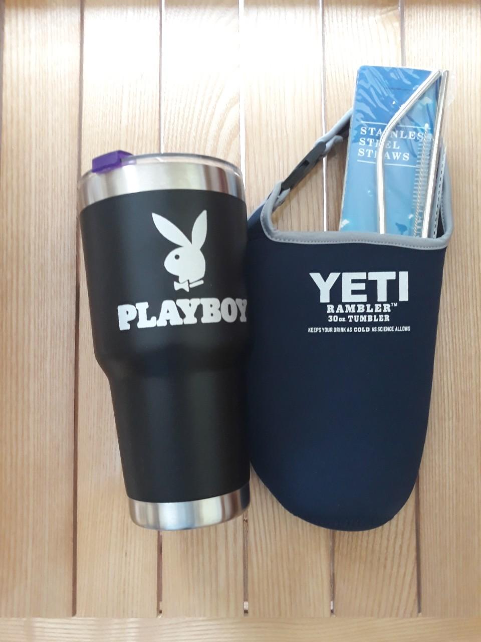 Ly Giữ Nhiệt Logo Play Boy 900ml Thái Lan