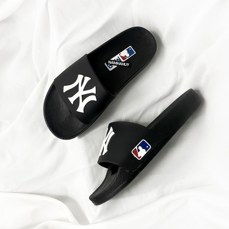 Dép quai ngang nam  MLBB  in hình NYY cực chất