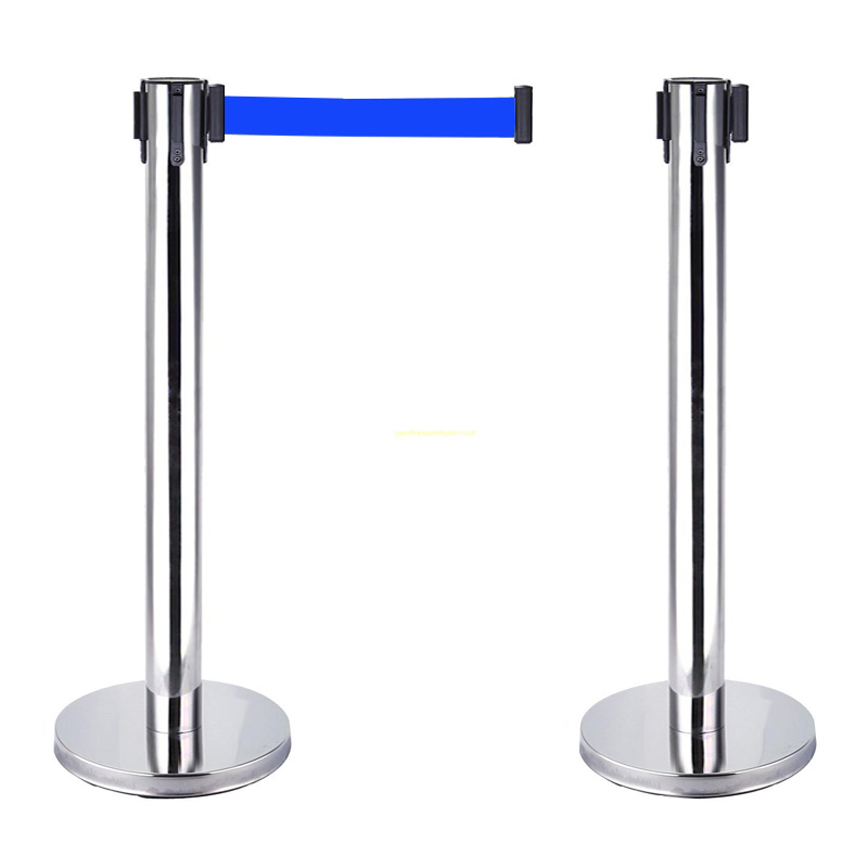 Cột chắn inox dây kéo xanh 2m đế bằng