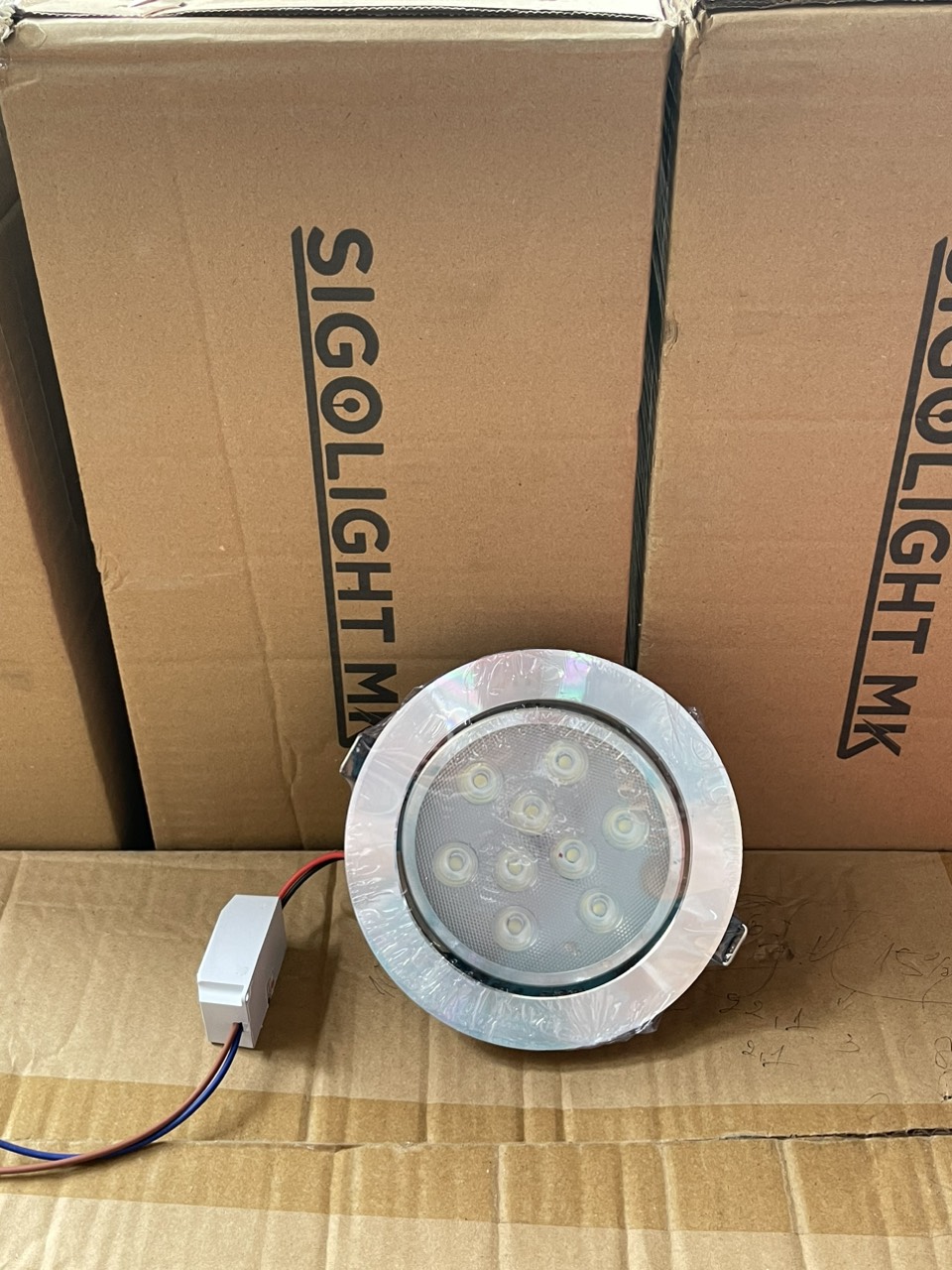 Đèn led âm trần mắt ếch hạt 9w