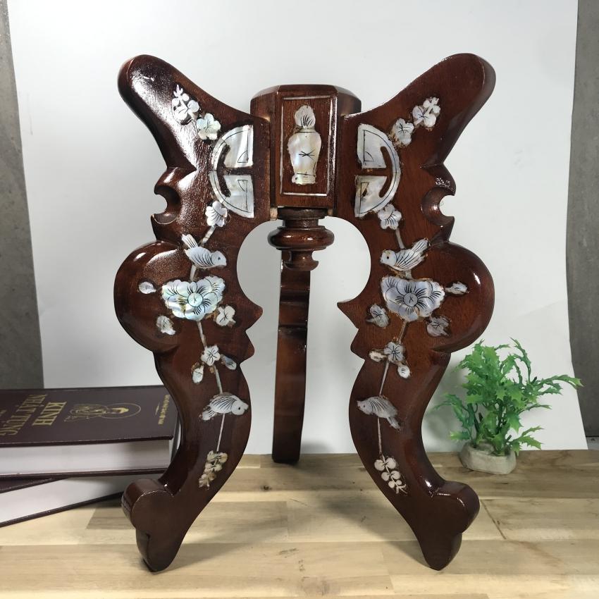 Chò gỗ 3 chân để dĩa trái cây cẩn xà cừ