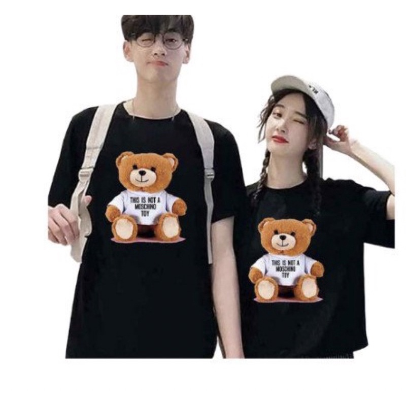 Áo đôi, áo cặp in hình gấu mochino cổ tròn tay lửng