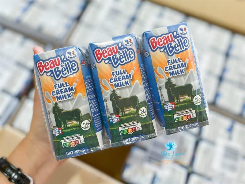 Sữa tươi nguyên kem Beau & Bella Pháp