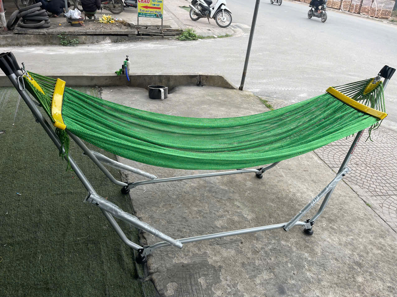 Võng Xếp Ngọc Hoàng Thuyền Rồng Cỡ Người Lớn Thép Sơn Tĩnh Điện