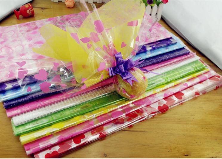 [HCM]50 tờ giấy gói quà in hình trong suốt 80 x 120cm