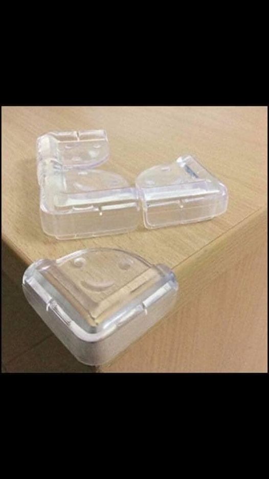 Set 4 Bịt góc bàn silicol vuông