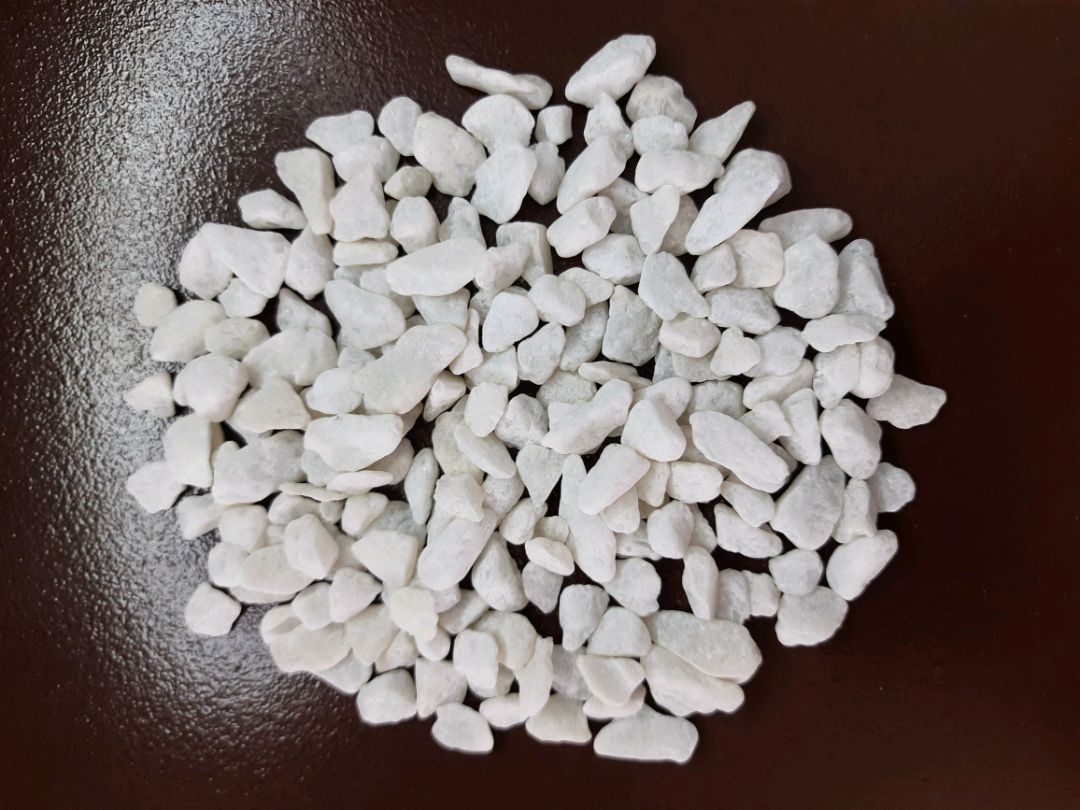 2kg Sỏi trang trí nhân tạo