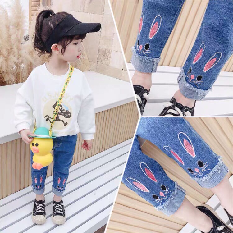 Quần bò thêu hình Thỏ cho bé gái 11-21kg