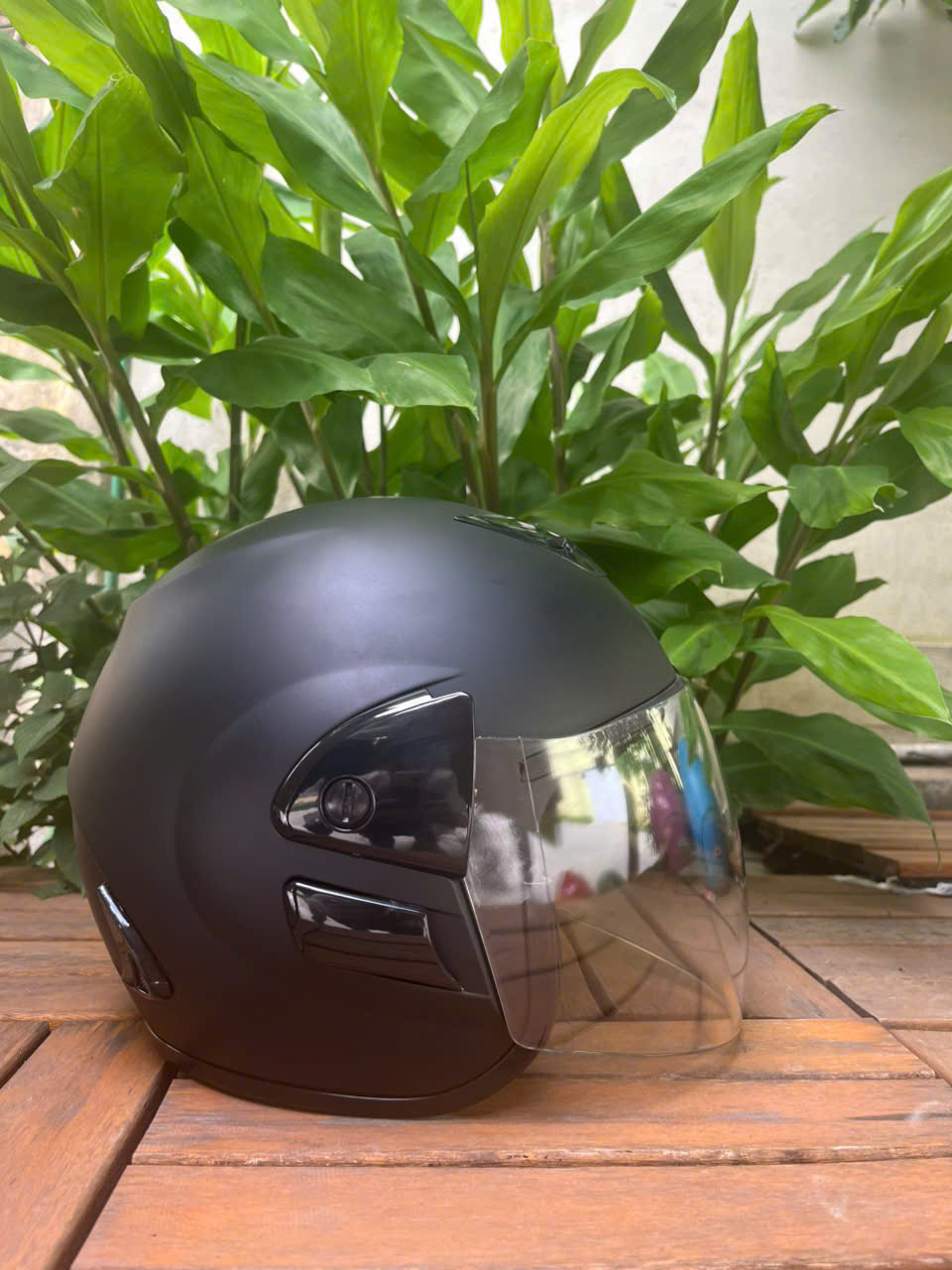 Mũ bảo hiểm 3/4 trùm đầu kính dài cho nam nữ Bảo hành 24 tháng