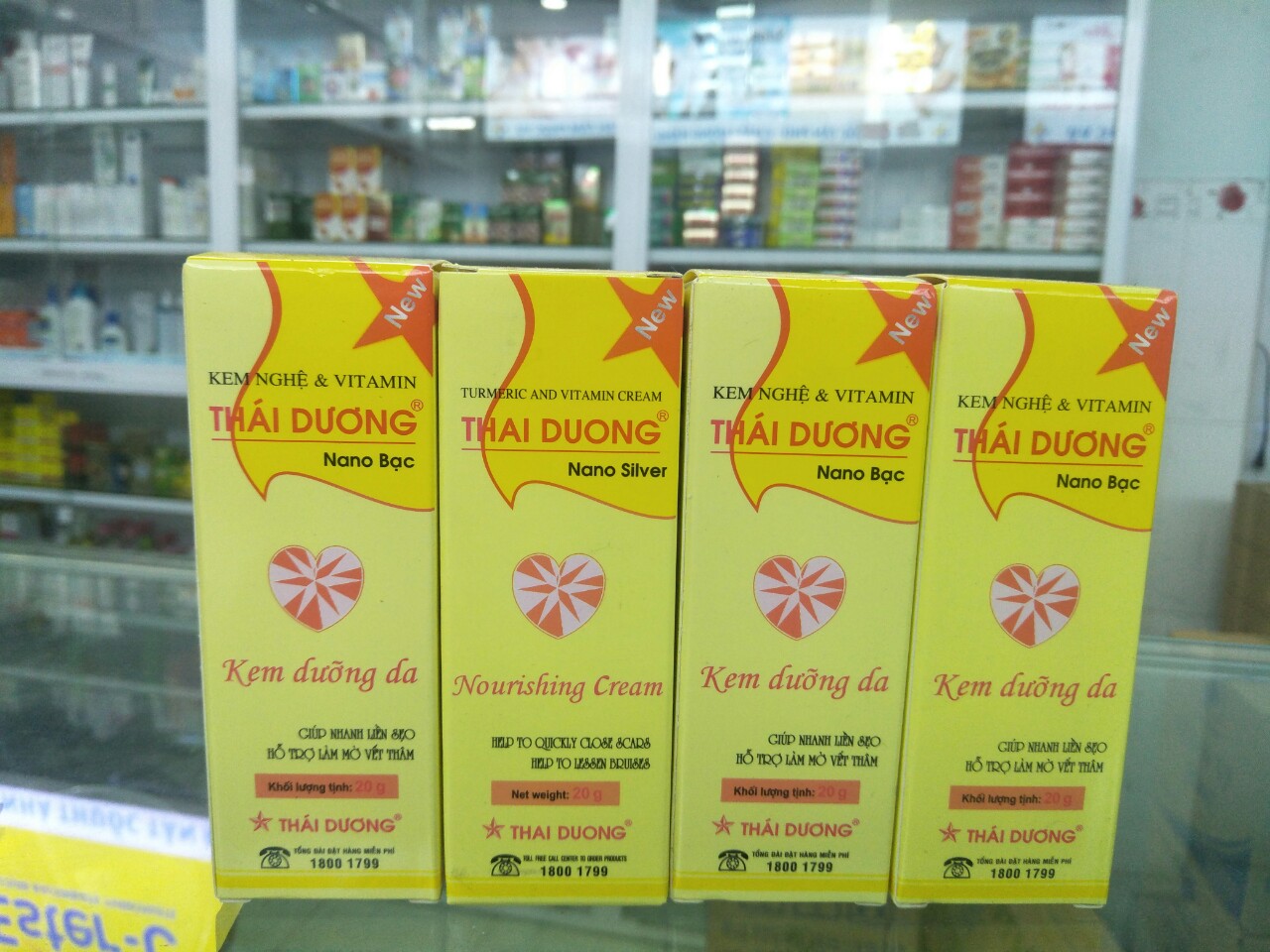 kem nghệ và vitamin Thái Dương