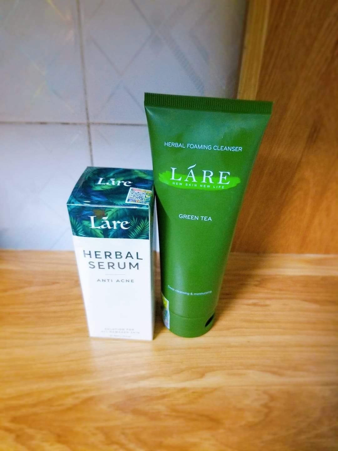 Combo gồm 2 sản phẩm herbal serum láre 80ml - sữa rửa mặt láre thanh dược -dành cho da mụn - da rỗ - da thâm - lỗ chân lông to - da không đều màu - da nhiễm corticoid.