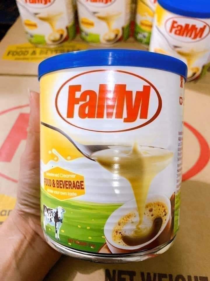 Hộp sữa đặc 1kg.