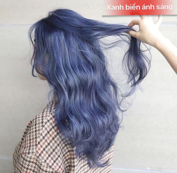 Để có được mái tóc màu Xanh biển ánh sáng tuyệt đẹp, bạn cần một loại thuốc nhuộm độc đáo. Hãy xem hình ảnh liên quan đến sản phẩm này để biết thêm chi tiết về cách tạo ra màu sắc hoàn hảo cho mái tóc của mình.