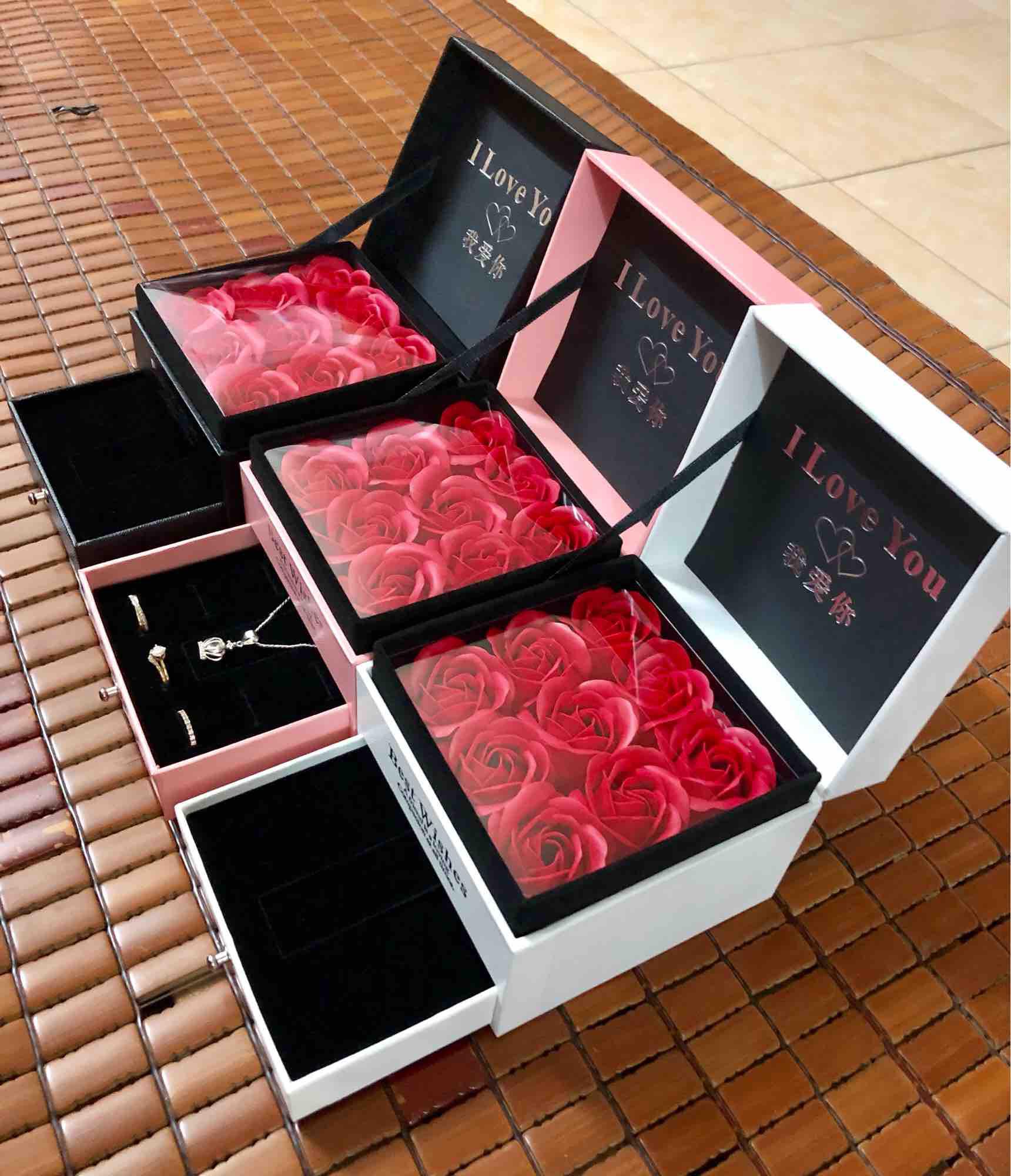 Hộp hoa hồng sáp - Hộp quà đựng son - Hộp đựng trang sức sang chảnh