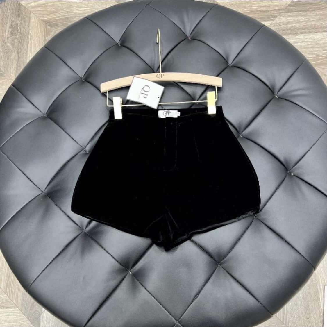 Quần short nhung mịn lưng cao khóa kéo kt_006