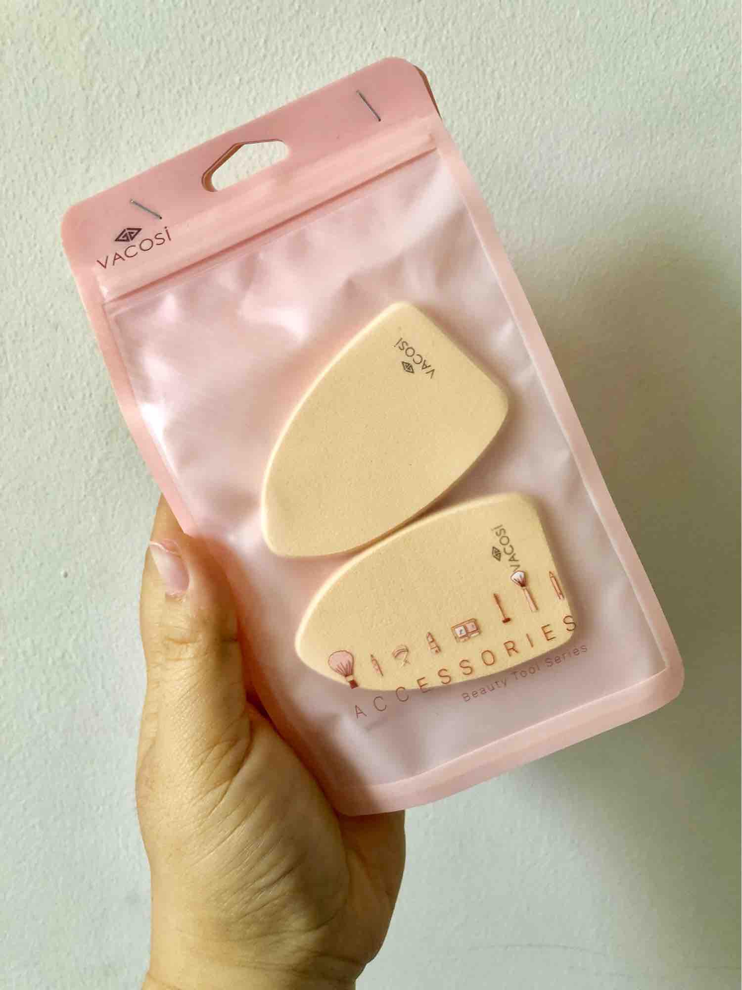 Bông phấn ướt oval dài vacosi bp18