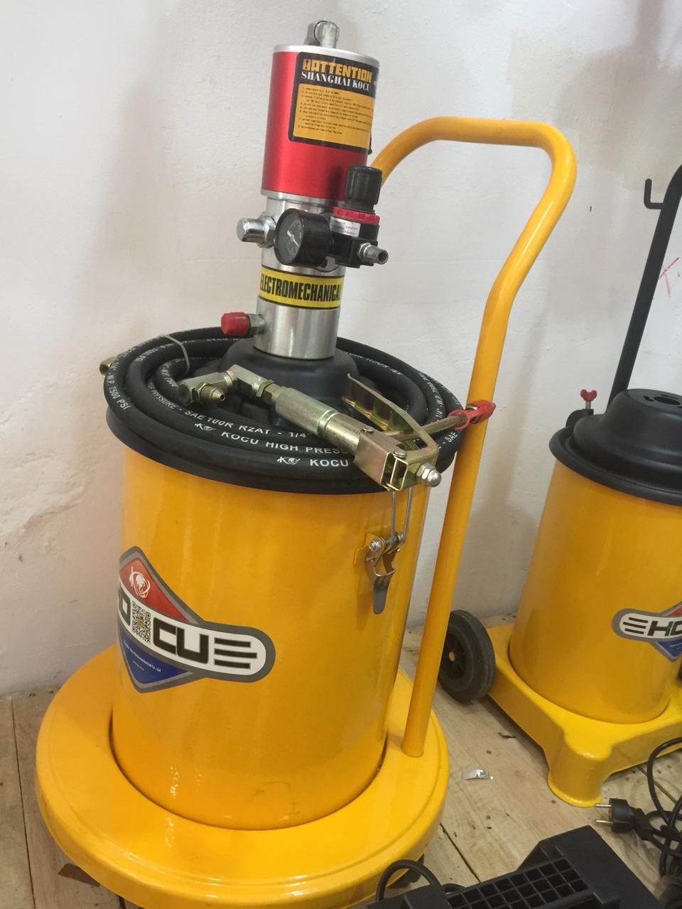 Máy bơm mỡ khí nén 20l kocu gz10