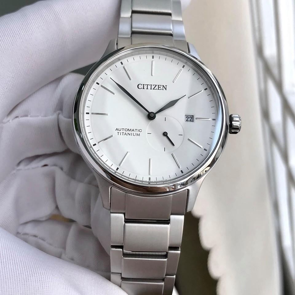 Đồng hồ citizen titanium nj0090-81a