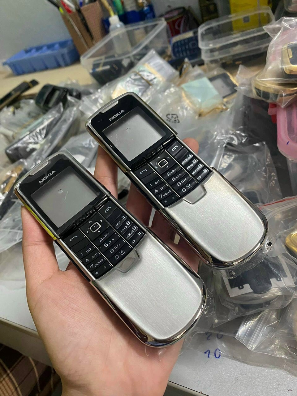 Vỏ điện thoại nokia 8800 anakin cao cấp