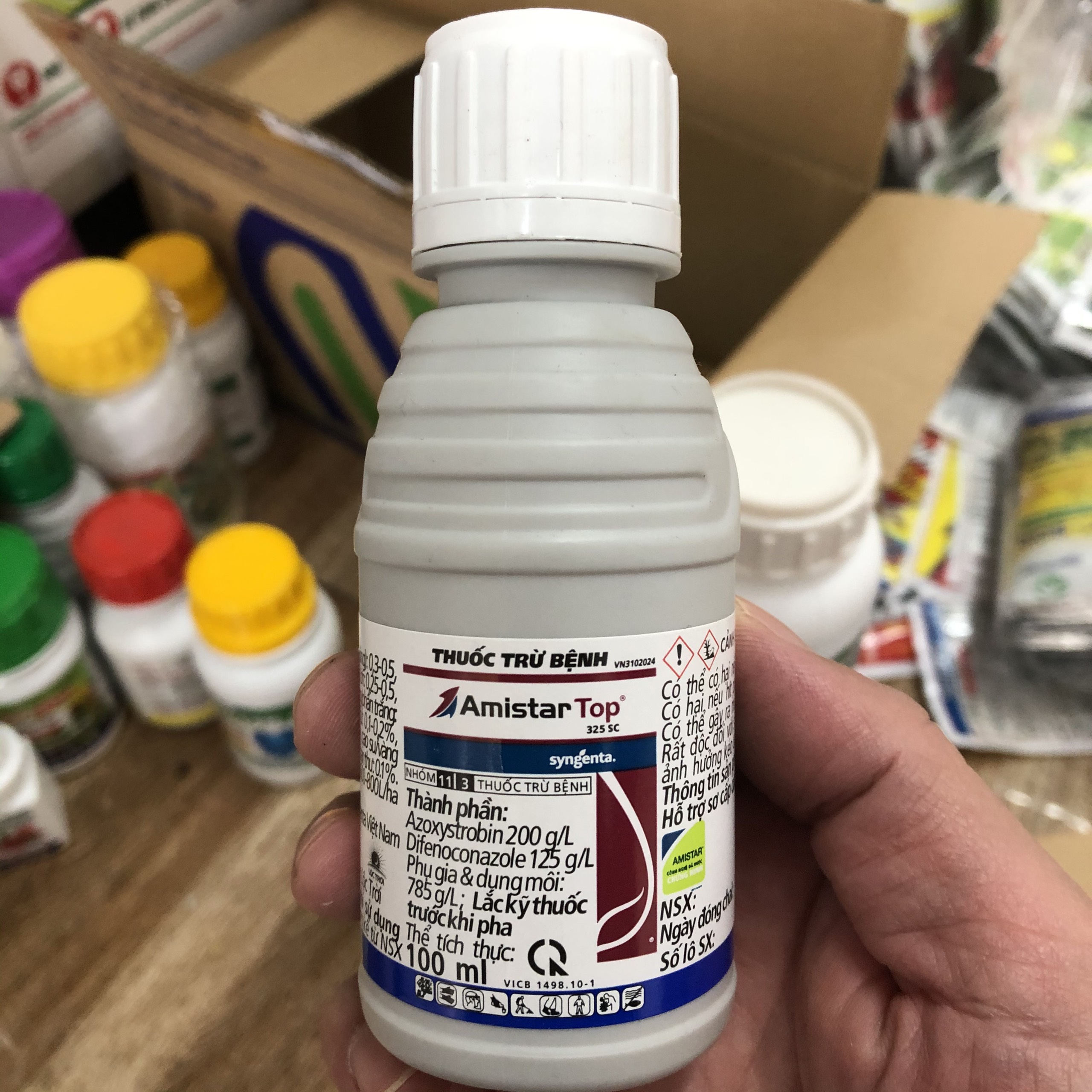 AMISTAR TOP 325SC 100ml; Đặc hiệu trừ bệnh vàng lá chín sớm, rỉ sắt, phấn trắng, lem lép hạt; thuốc trừ bệnh cây trồng cao cấp