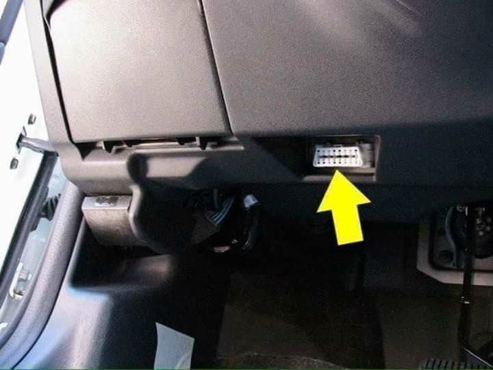 Thiết bị hiển thị tốc độ HUD A100 bản nâng cấp rõ nét - có đế