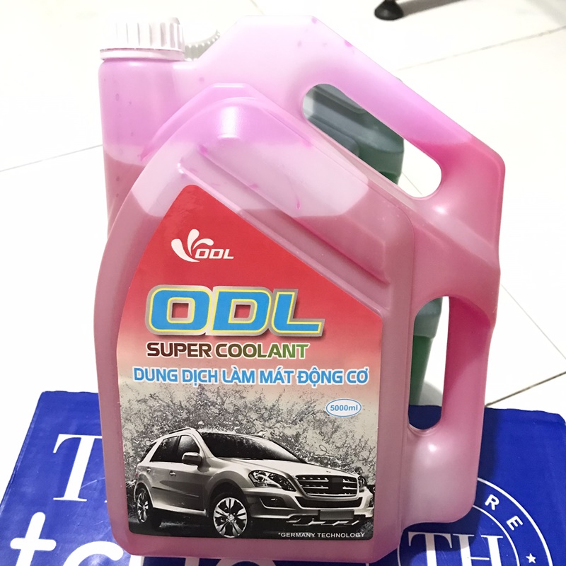 Dung dịch làm mát động cơ máy công nghiệp, Nước làm mát ô tô, nước mát màu đỏ, nước mát ô tô màu xanh