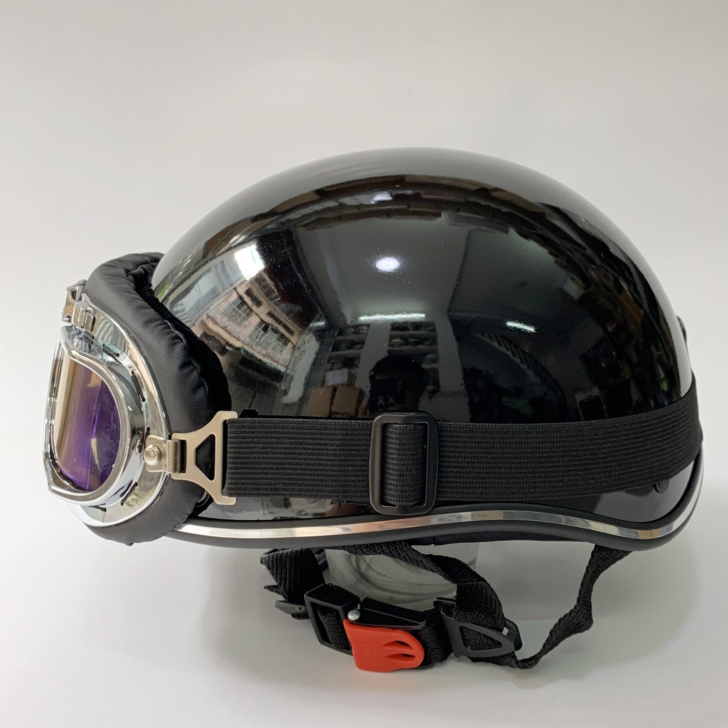 MŨ BẢO HIỂM NỮA ĐẦU SƠN BÓNG MÀU ĐEN KÈM KÍNH PHI CÔNG 7 MÀUVIỀN BẠC SANG TRỌNG-ĐẠT CHUẨN