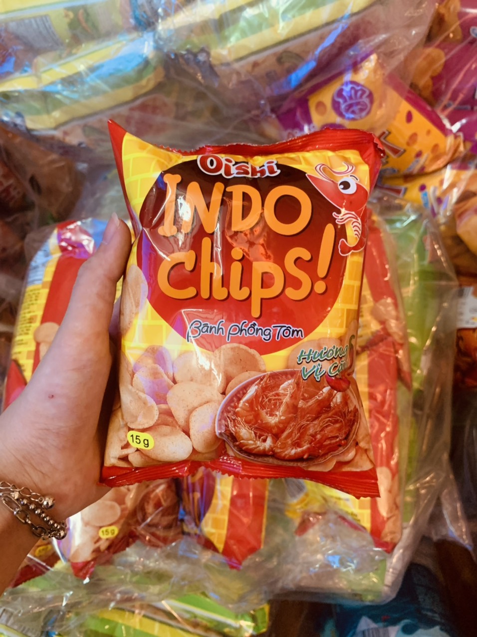 Bịch 10 gói snack phồng tôm vị cay Oishi 15g