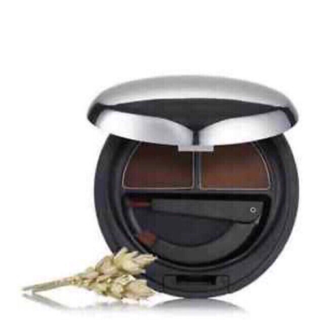 [HCM]Bột Tán Chân Mày The Body Shop Brow & Liner Kit Kit Sourcil & Yeux