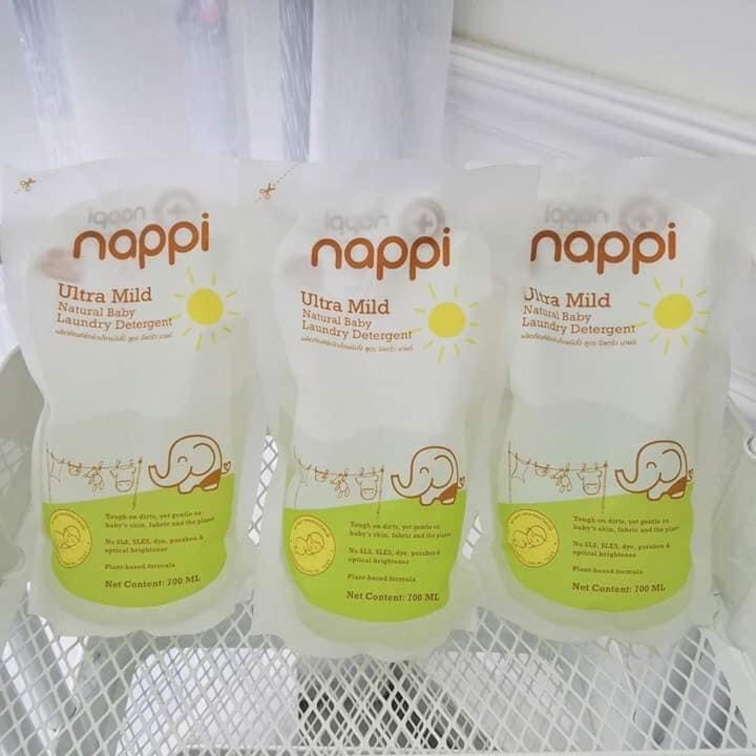 Nước giặt dầu cọ Nappi siêu thơm mềm vải cho bé 700ml