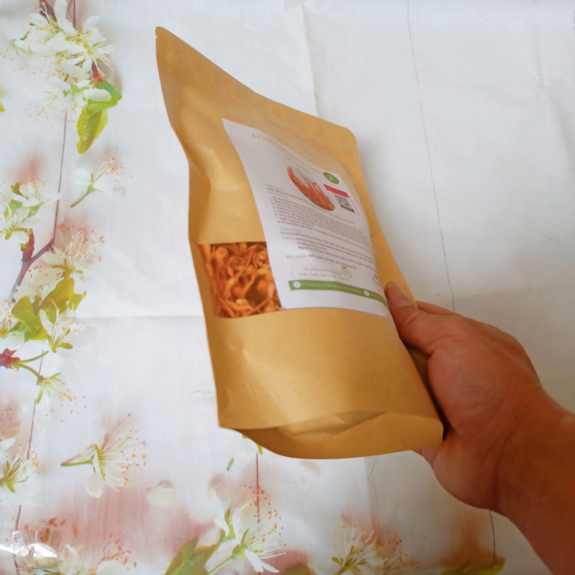 Đông trùng hạ thảo sấy khô loại thượng hạng chuẩn ĐÀ LẠT - DB235