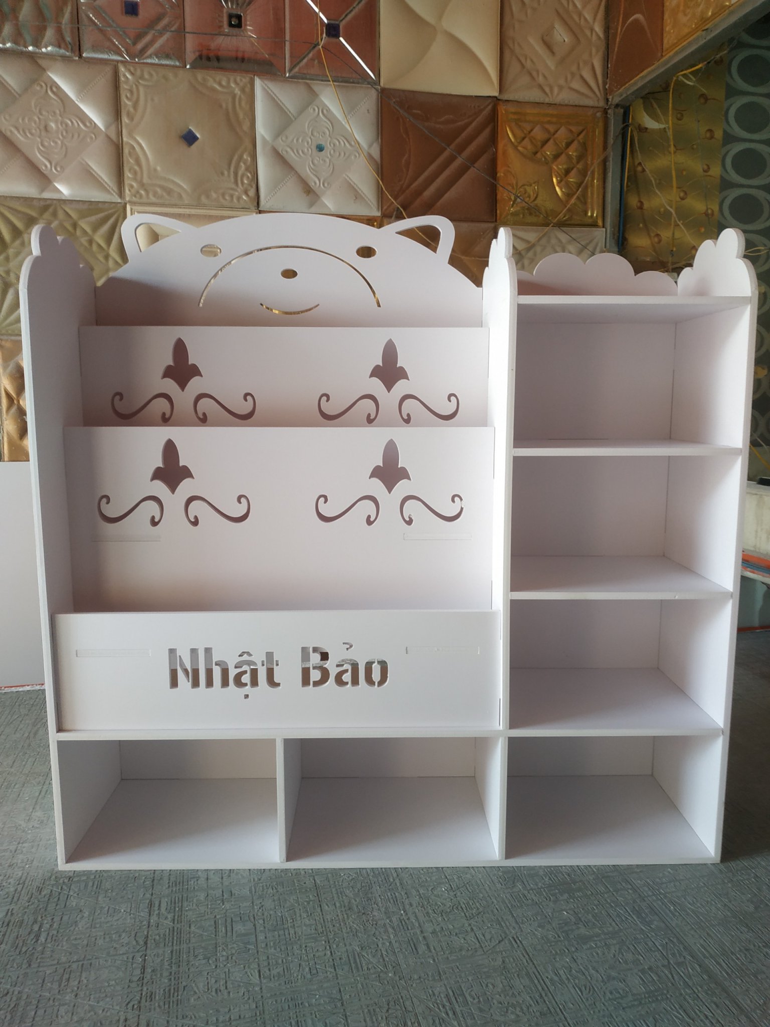 Kệ Sách Gấu 3 Kết Hợp Tủ Đồ, Full Bộ Ốc Vít Đi Kèm ( Size Nhỏ )