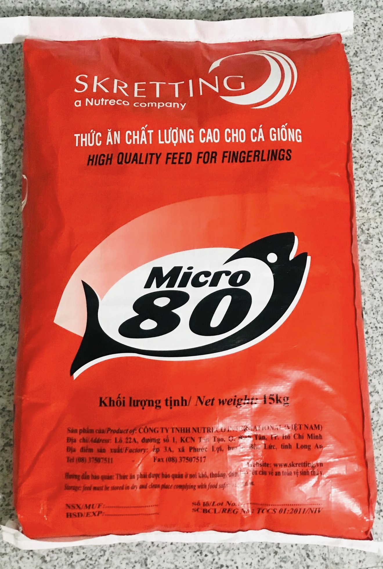 [Freeship+HCM+Luckyfish94] THỨC ĂN CÁM CÁ 7 MÀU, BETTA CÁ ĐÁ, CÁ THỦY MICRO 80 - 0.5KG VÀ 1KG A032. GIÚP CHO CÁ DỄ TIÊU HÓA PHÁT TRIỂN TỐT VÀ ĐẶC BIỆT KHÔNG LÀM ĐỤC NƯỚC.